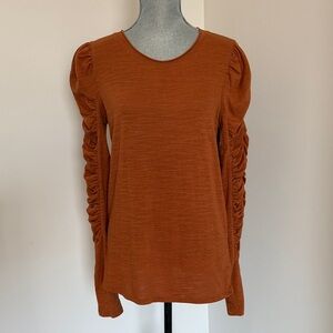 Free People We The Free Burnt Orange Long scrunched Sleeve Top size large